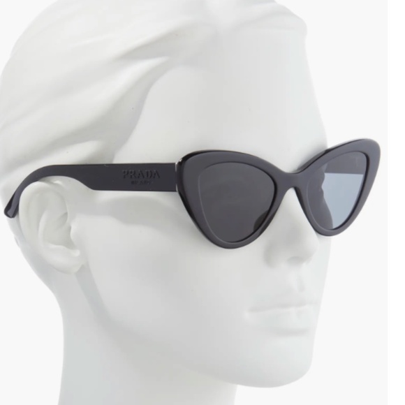 New Prada 52mm Cat Eye Sunglasses - Picture 1 of 6